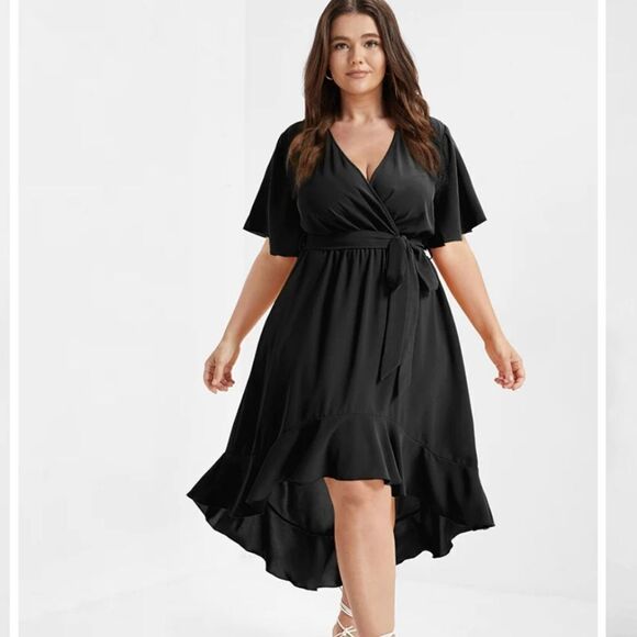 NWT BloomChic black belted dress - Picture 1 of 13